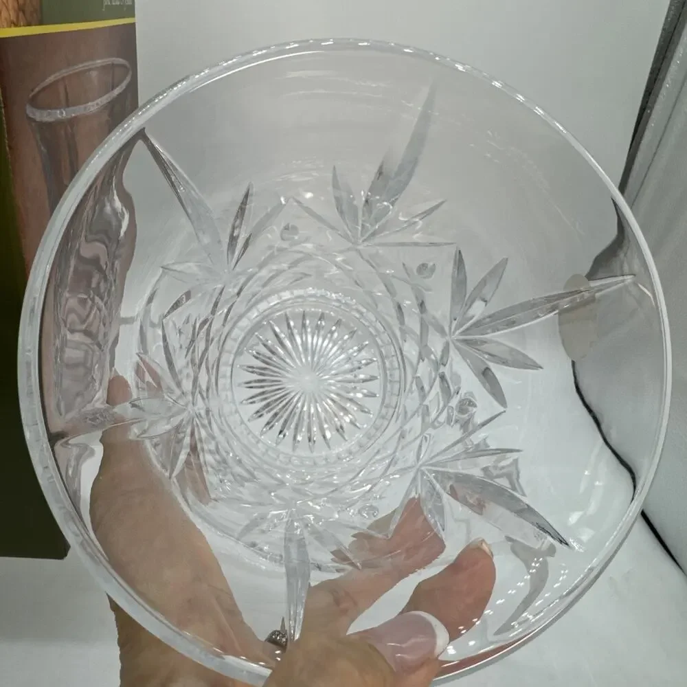 DePlomb Lead Cut Crystal Vase Pineapple Floral Diamond Design 24% VTG USA 7.5